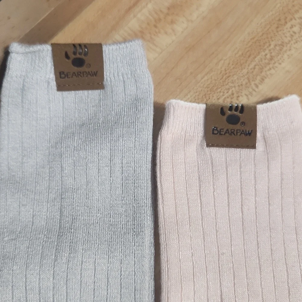 2SETS OF BEARPAW SOCKS - Picture 5 of 7